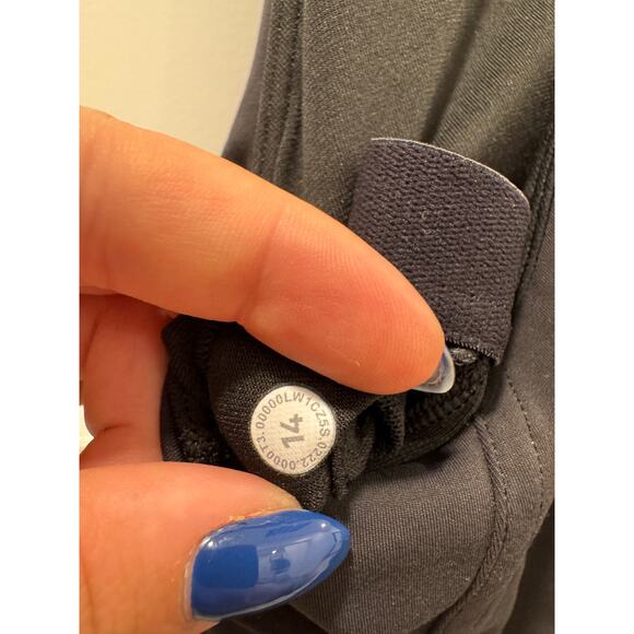 Lululemon InStill Tank Top Black SIZE 14 - Picture 6 of 7